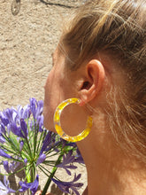 Charger l'image dans la galerie, BIG CRÉOLES • Plusieurs couleurs disponibles !