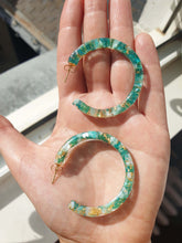 Charger l'image dans la galerie, BIG CRÉOLES • Plusieurs couleurs disponibles !